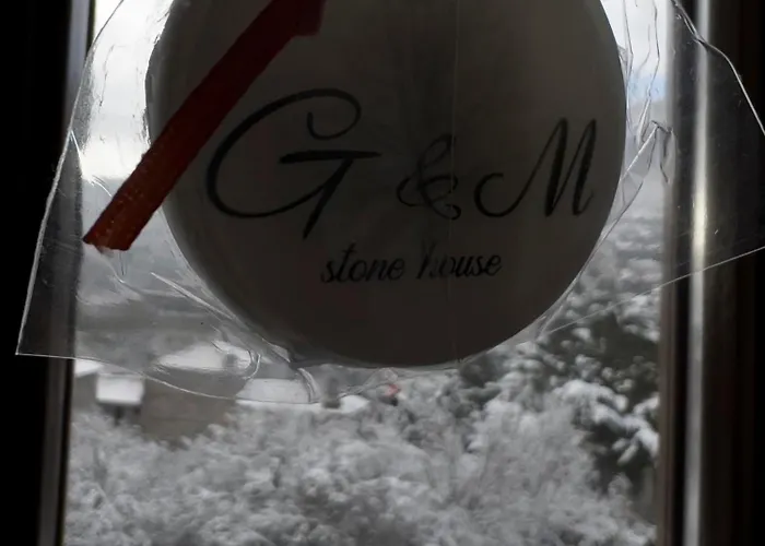 Apartament G & M Stone House